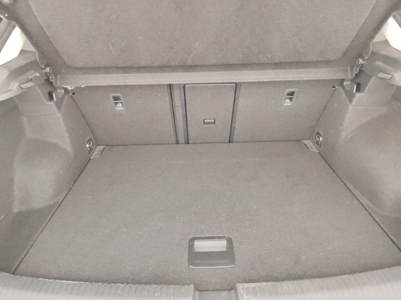 Volkswagen T-Roc usata a Massa-Carrara (16)