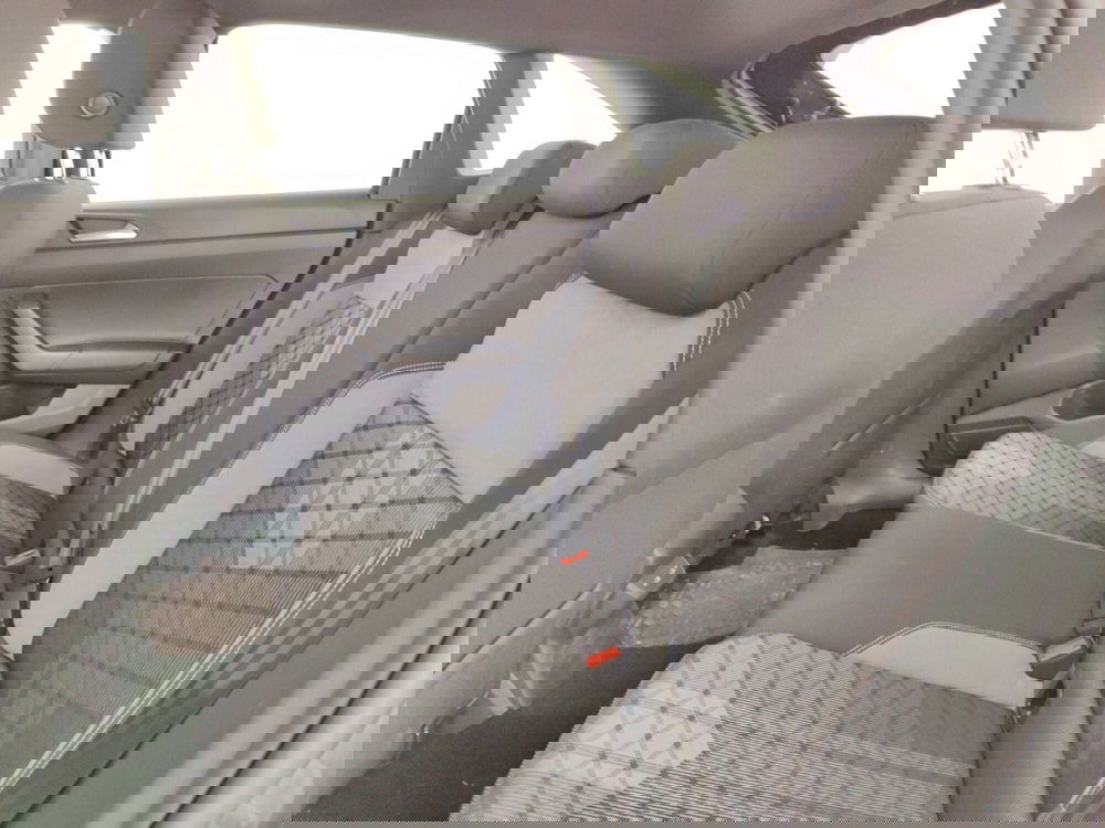 Volkswagen Taigo usata a Massa-Carrara (10)