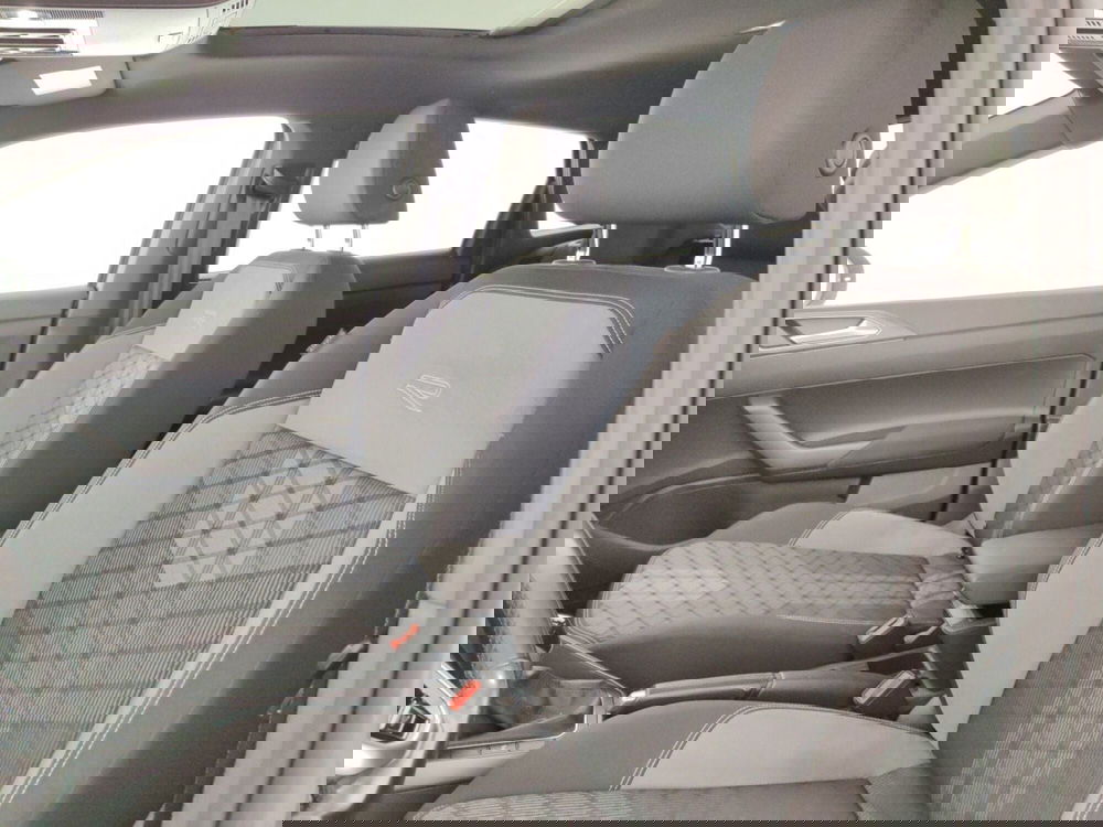 Volkswagen Taigo usata a Massa-Carrara (8)