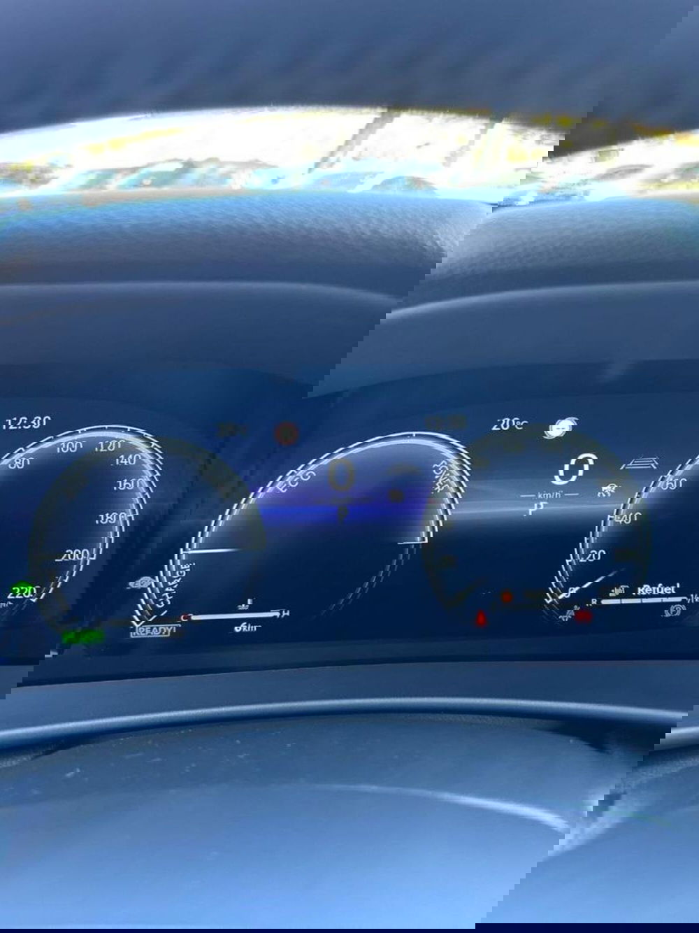 Toyota Toyota C-HR nuova a Perugia (10)