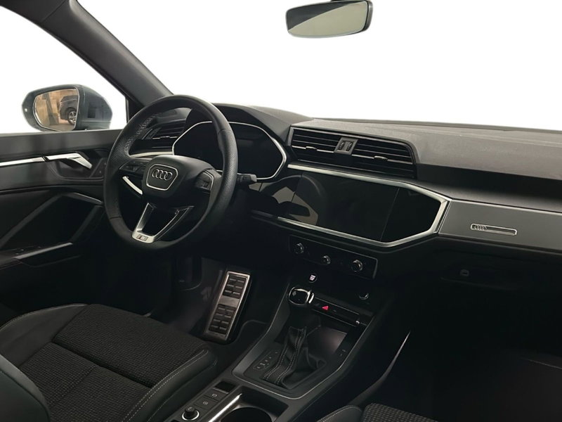 Audi Q3 Sportback usata a Caserta (10)