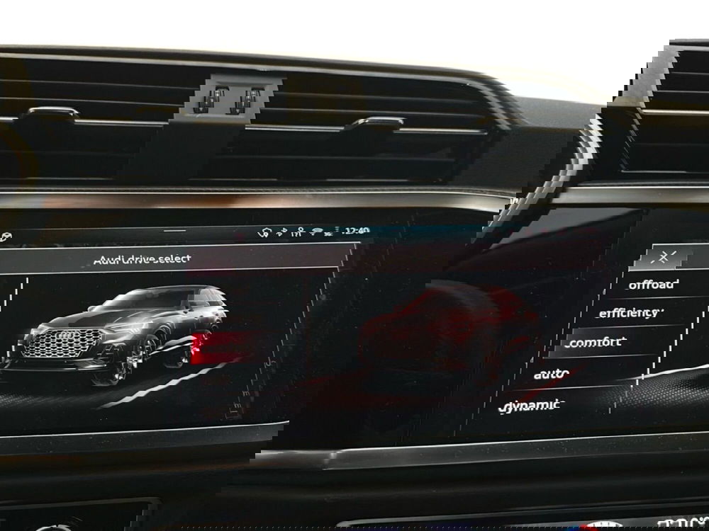 Audi Q3 Sportback usata a Caserta (13)