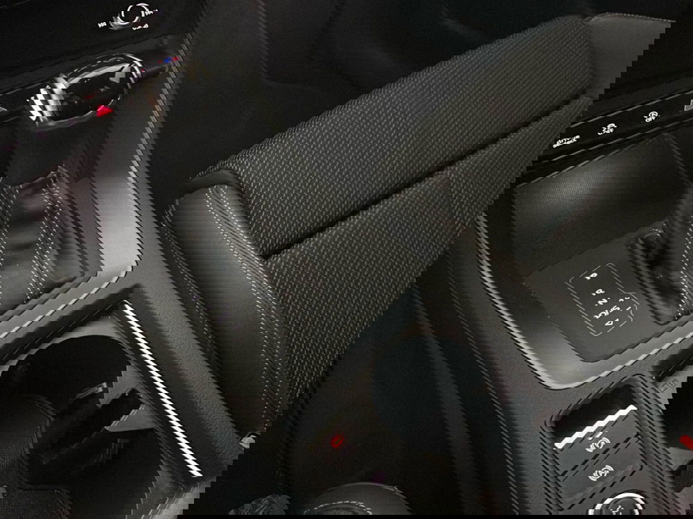 Audi Q3 Sportback usata a Caserta (16)