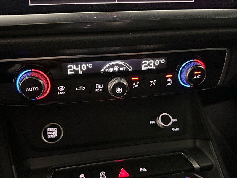 Audi Q3 Sportback usata a Caserta (17)