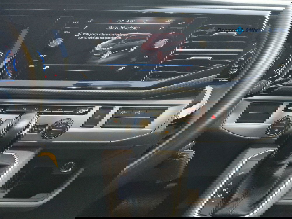 Volkswagen Veicoli Commerciali Caravelle usata a Brescia (12)