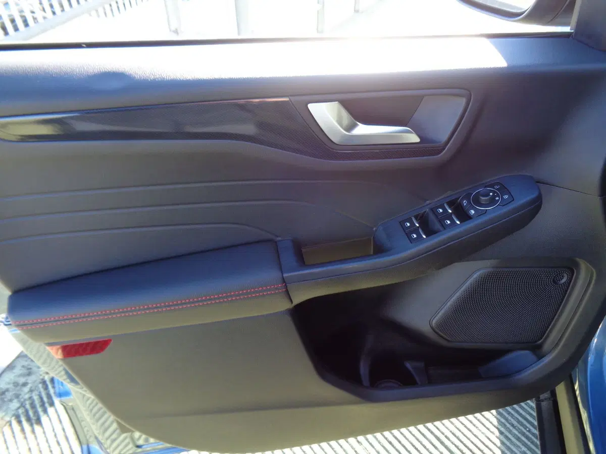 Ford Kuga usata a Treviso (8)