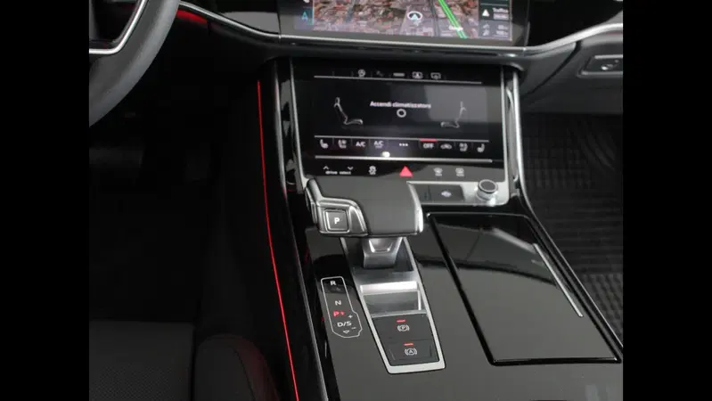 Audi A8 usata a Palermo (16)