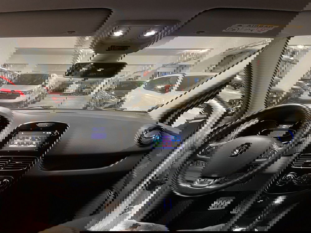 Renault Clio usata a Milano (15)