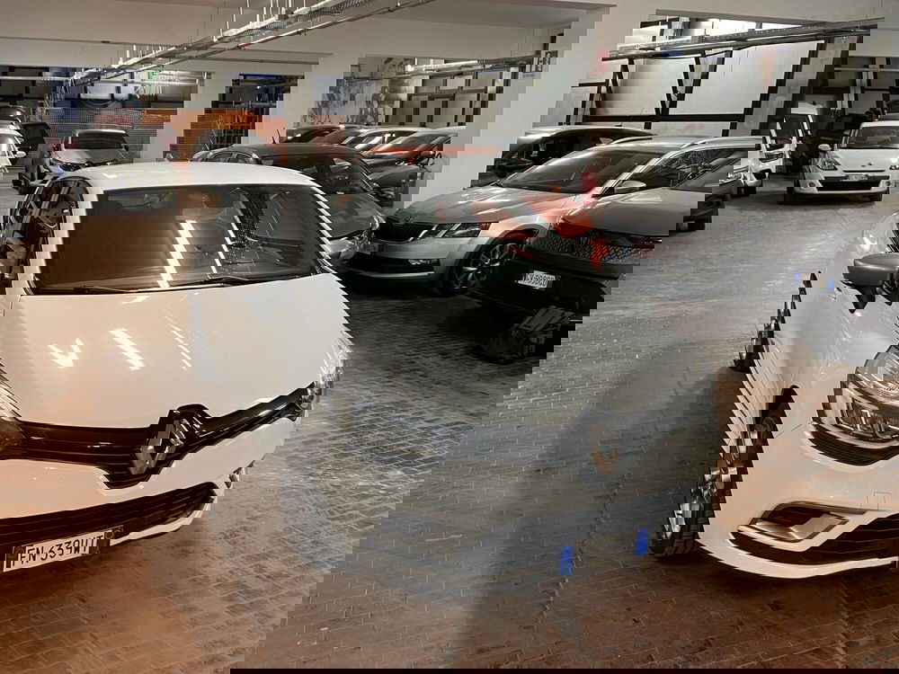 Renault Clio usata a Milano (6)