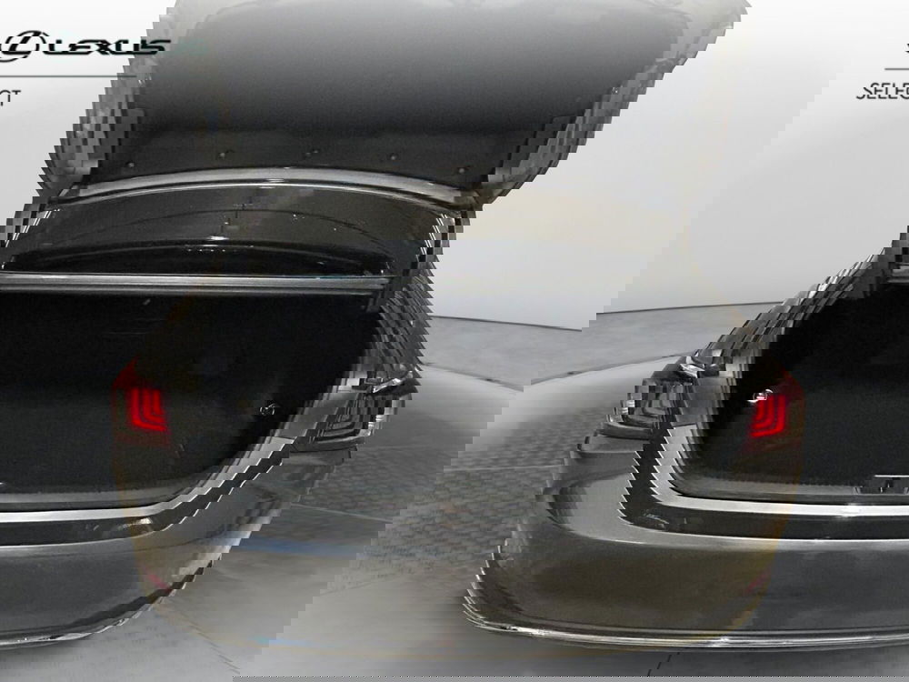 Lexus ES usata a Bergamo (11)