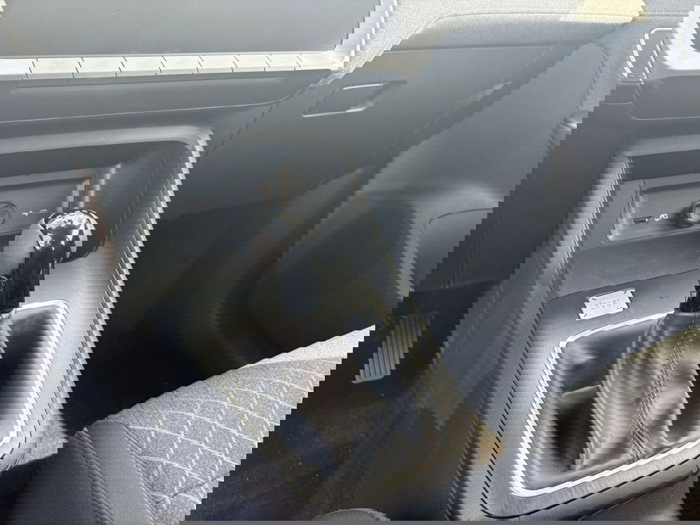 Mg ZS nuova a Monza e Brianza (15)