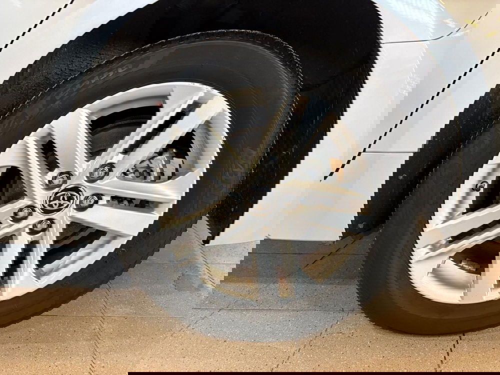 Toyota Corolla Touring Sports usata a Monza e Brianza (19)