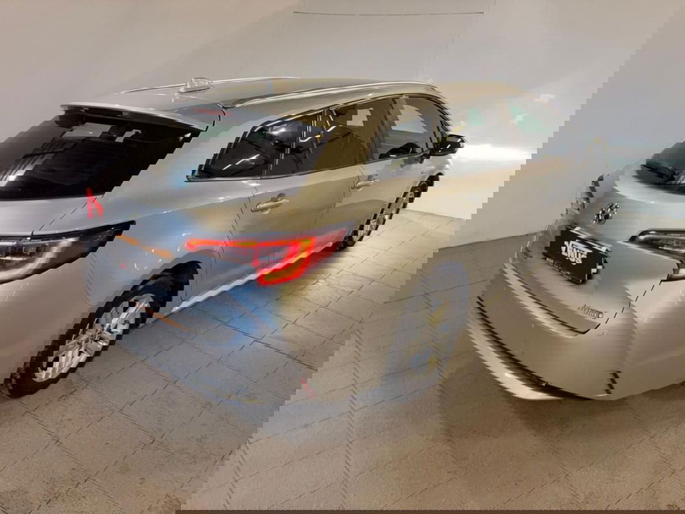 Toyota Corolla Touring Sports usata a Monza e Brianza (6)