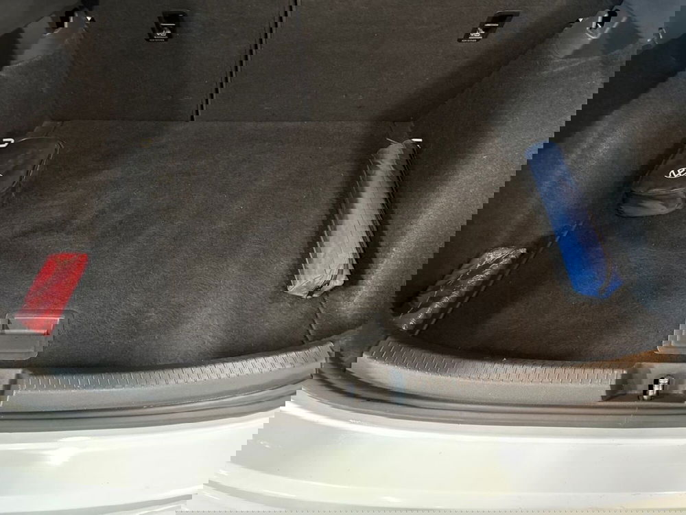 Volkswagen Taigo usata a Prato (8)