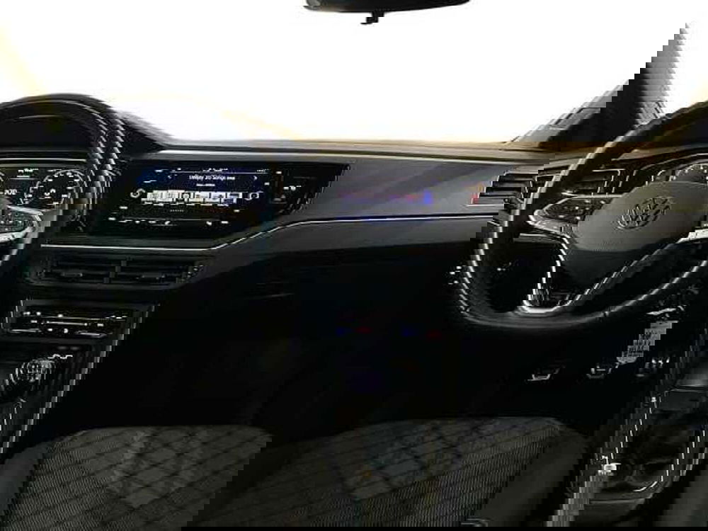 Volkswagen Taigo usata a Prato (11)