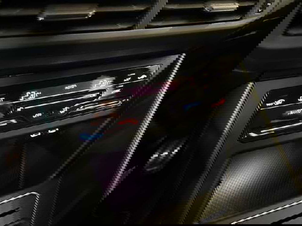 Volkswagen Taigo usata a Prato (15)