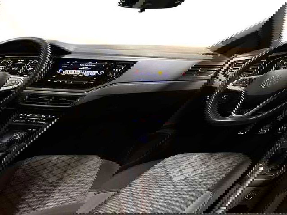 Volkswagen Taigo usata a Prato (11)