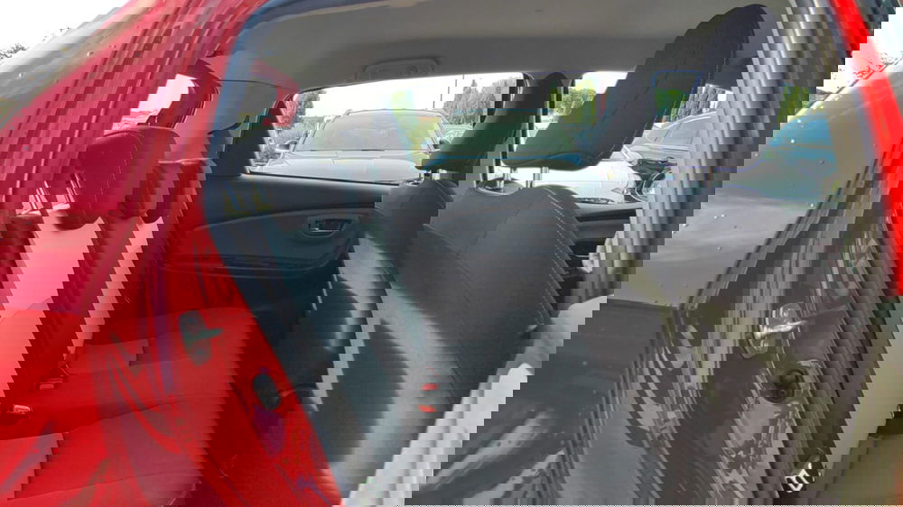 Toyota Yaris usata a Firenze (12)