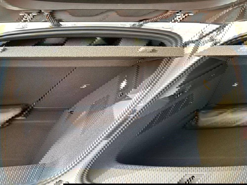 Renault Megane E-Tech Electric usata a Vicenza (5)