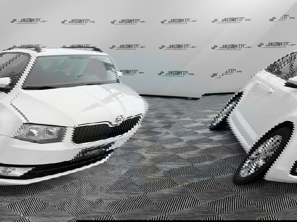 Skoda Octavia Station Wagon usata a Ancona (3)