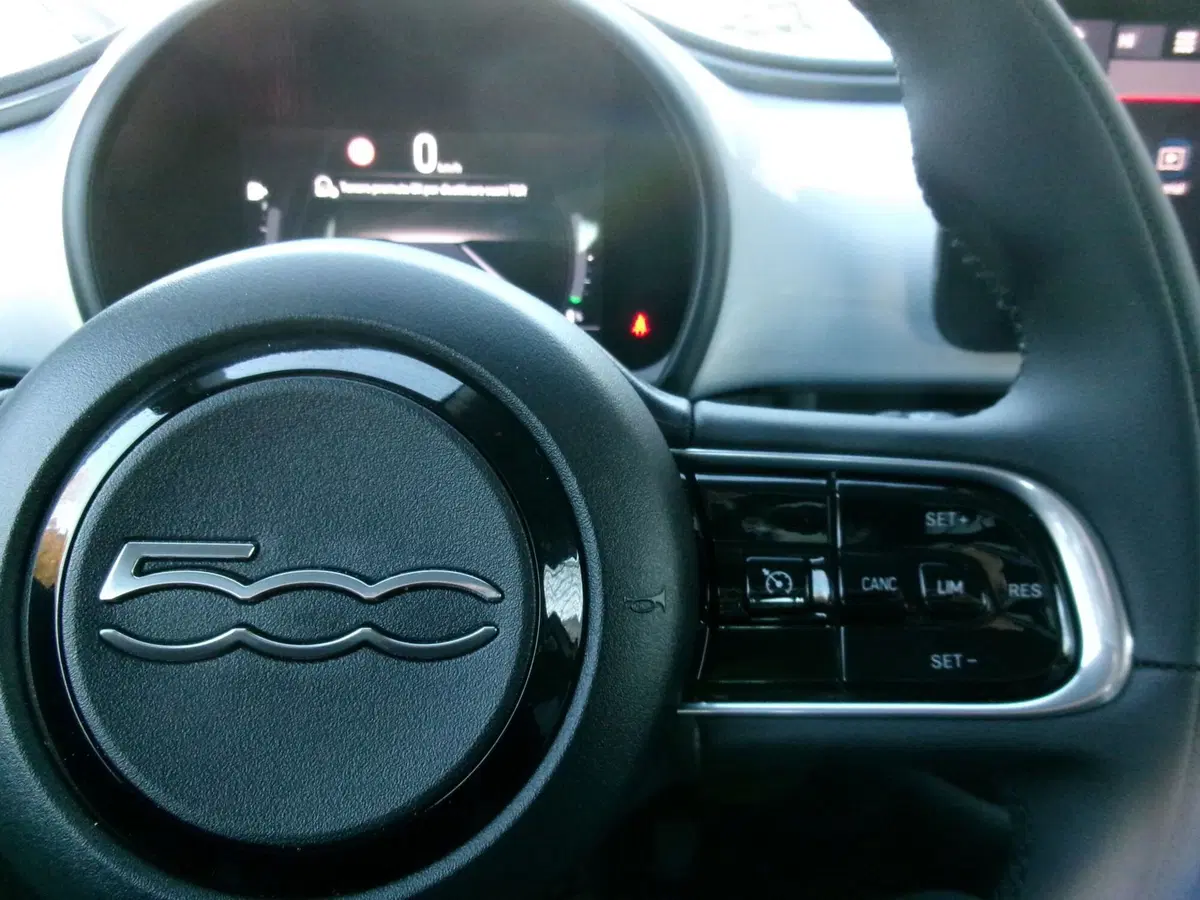 Fiat 500 nuova a Venezia (13)