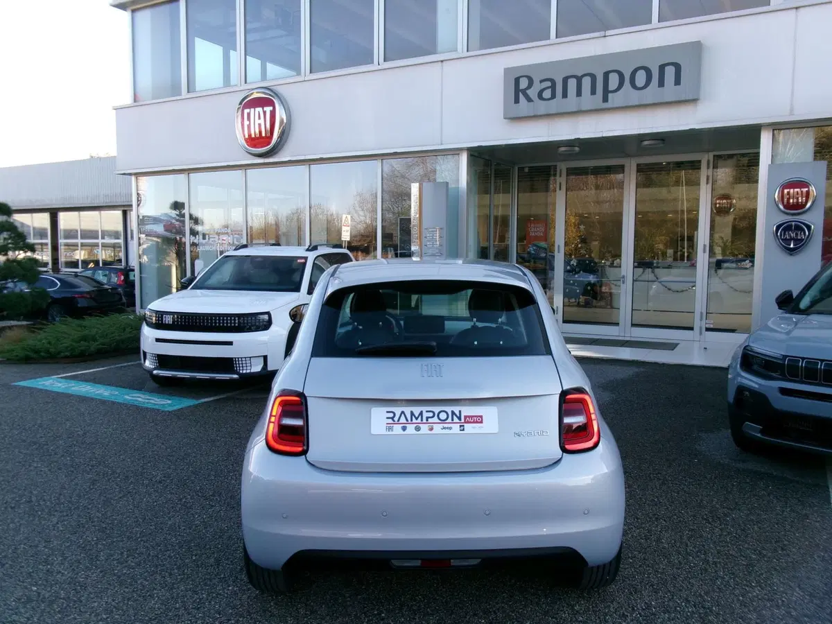 Fiat 500 nuova a Venezia (4)