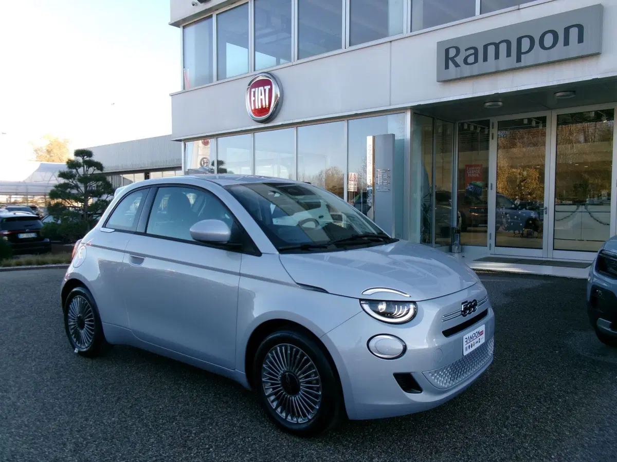 Fiat 500 nuova a Venezia (6)