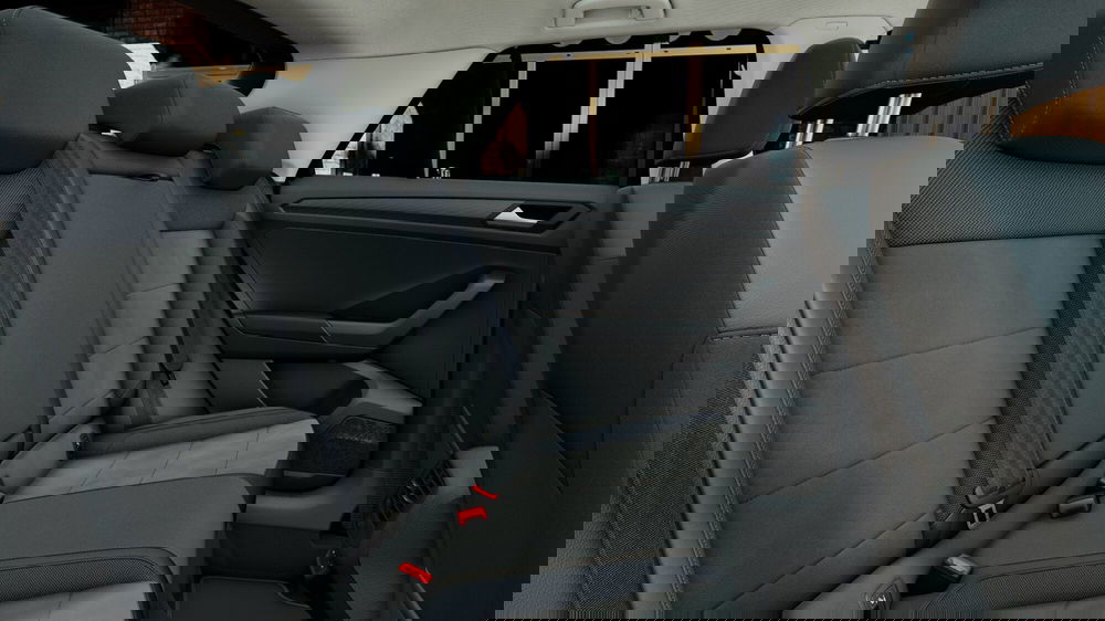 Volkswagen T-Roc nuova a Catanzaro (14)