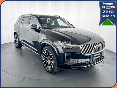 Volvo XC90 B5 AWD automatico 7 posti Plus Bright del 2025 usata a Milano