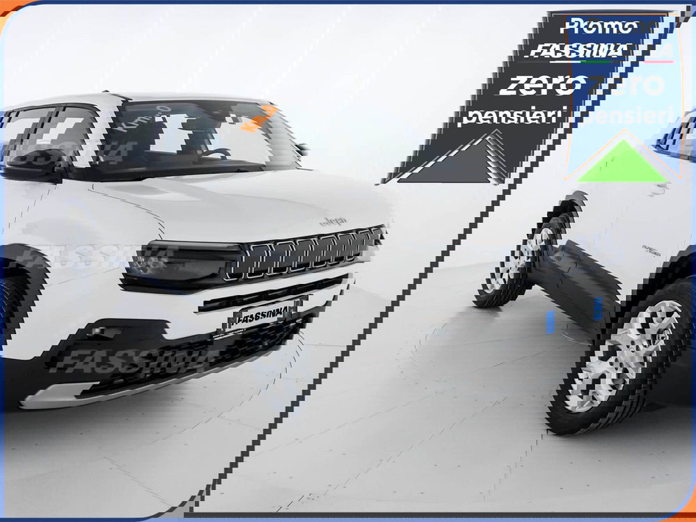 Jeep Avenger nuova a Milano