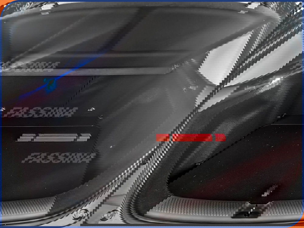 Mg ZS nuova a Milano (11)