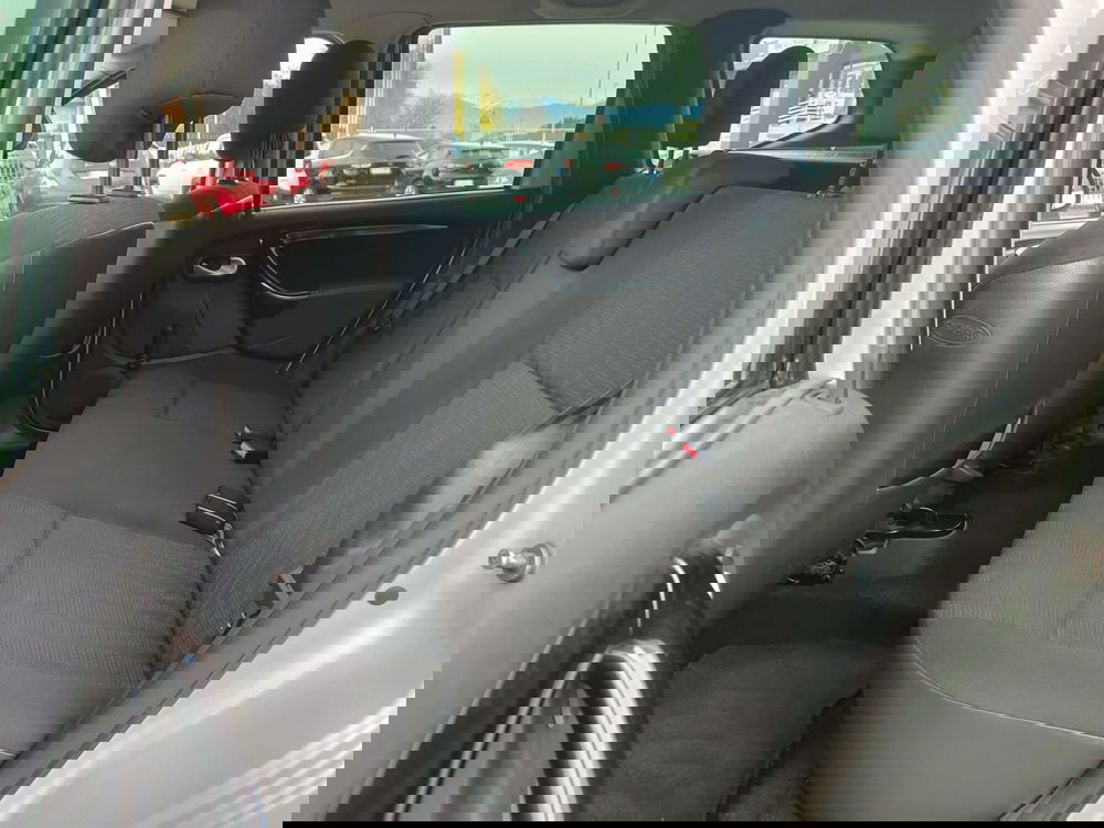 Dacia Duster usata a Torino (12)