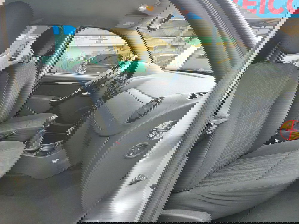 Dacia Duster usata a Torino (16)