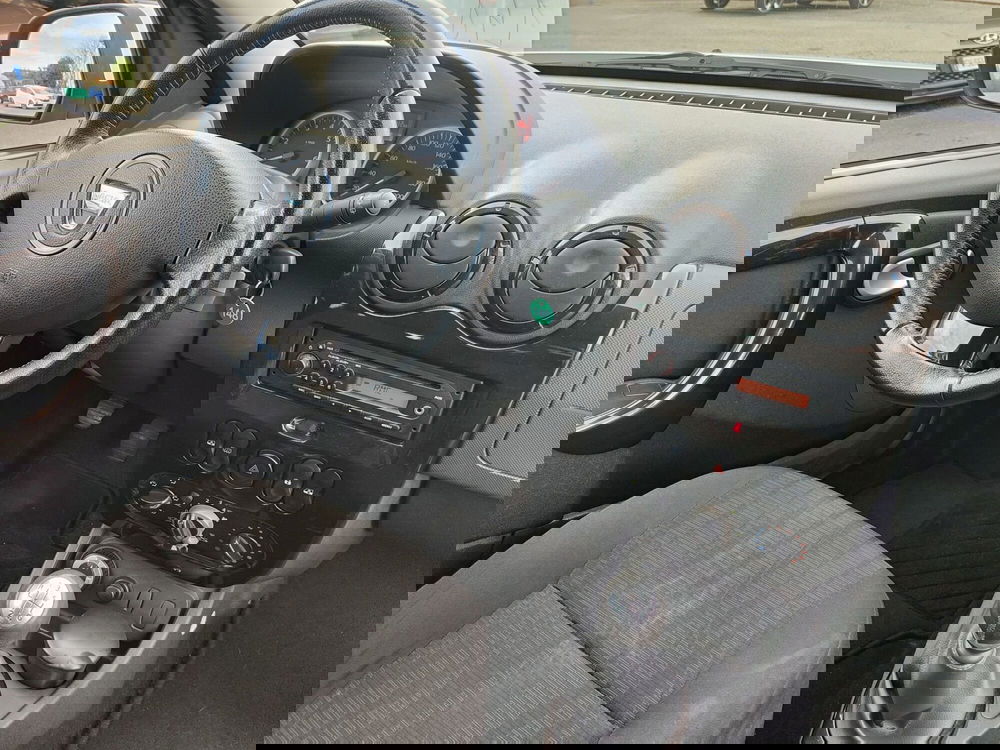 Dacia Duster usata a Torino (18)