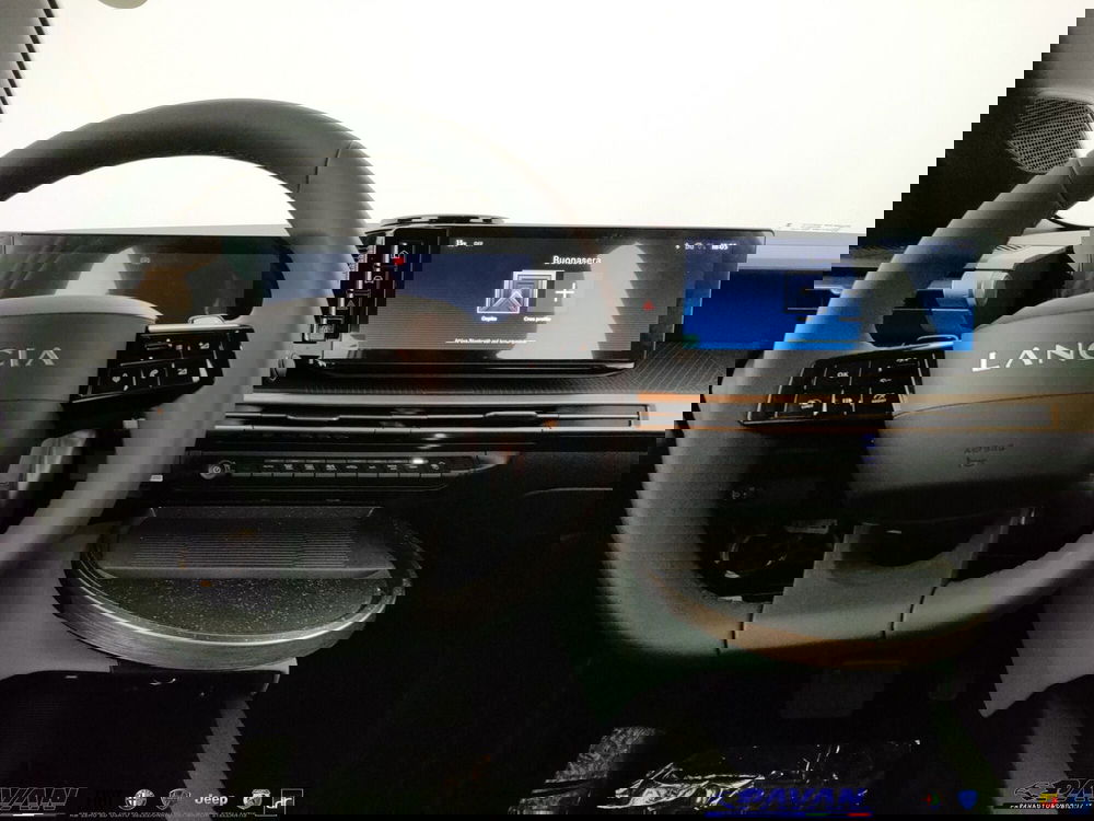 Lancia Ypsilon nuova a Padova (13)