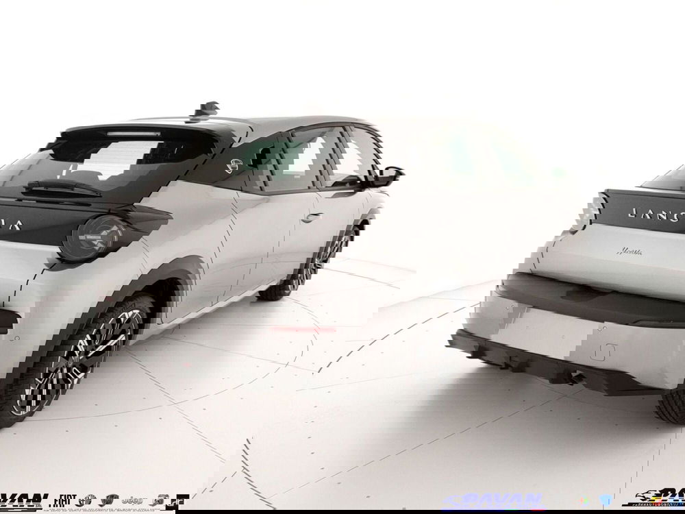 Lancia Ypsilon nuova a Padova (3)