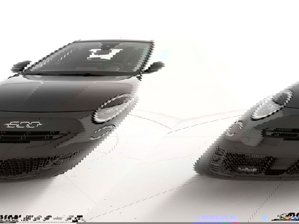 Fiat 600 nuova a Padova (2)