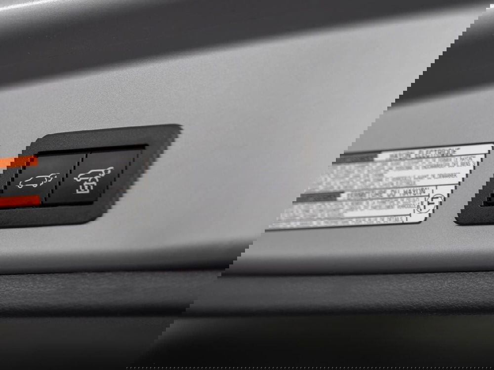 Toyota Corolla Cross Hybrid usata a Foggia (12)