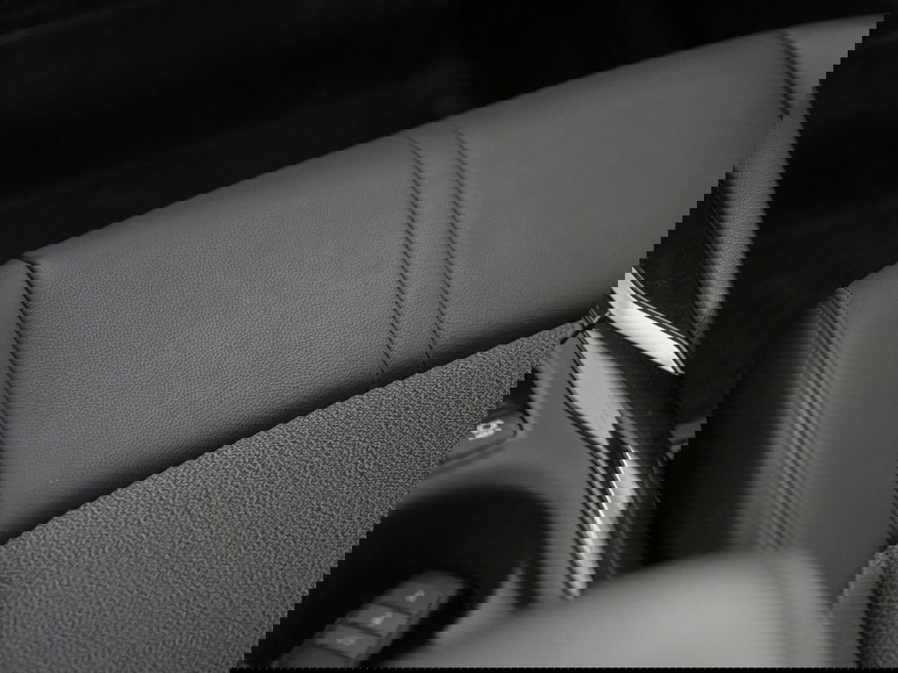 Toyota Corolla Cross Hybrid usata a Foggia (19)