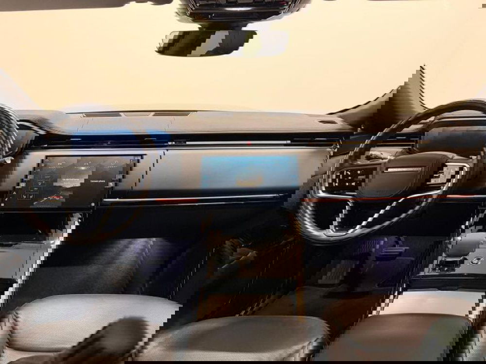 Land Rover Range Rover Sport usata a Venezia (10)