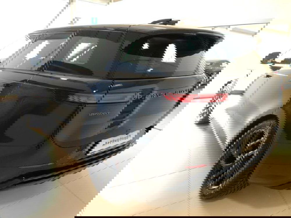 Land Rover Range Rover Sport usata a Venezia (10)