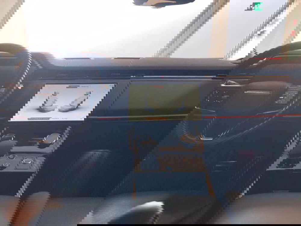 Land Rover Range Rover Sport usata a Venezia (7)