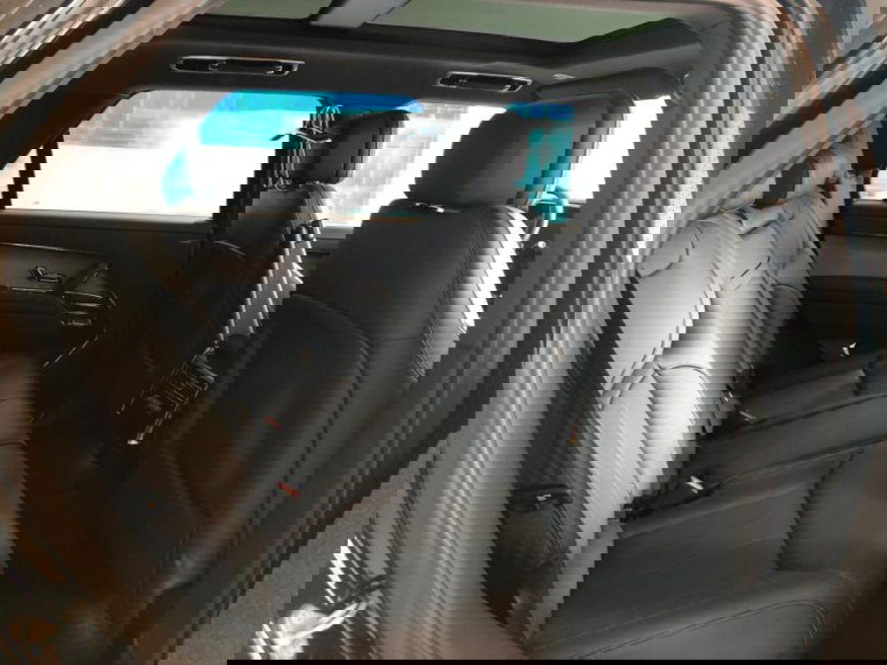 Land Rover Range Rover Sport usata a Venezia (8)