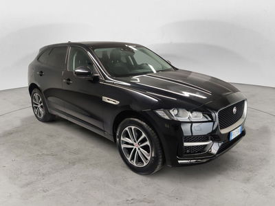 Jaguar F-Pace 2.0 D 180 CV AWD R-Sport del 2018 usata a Arezzo
