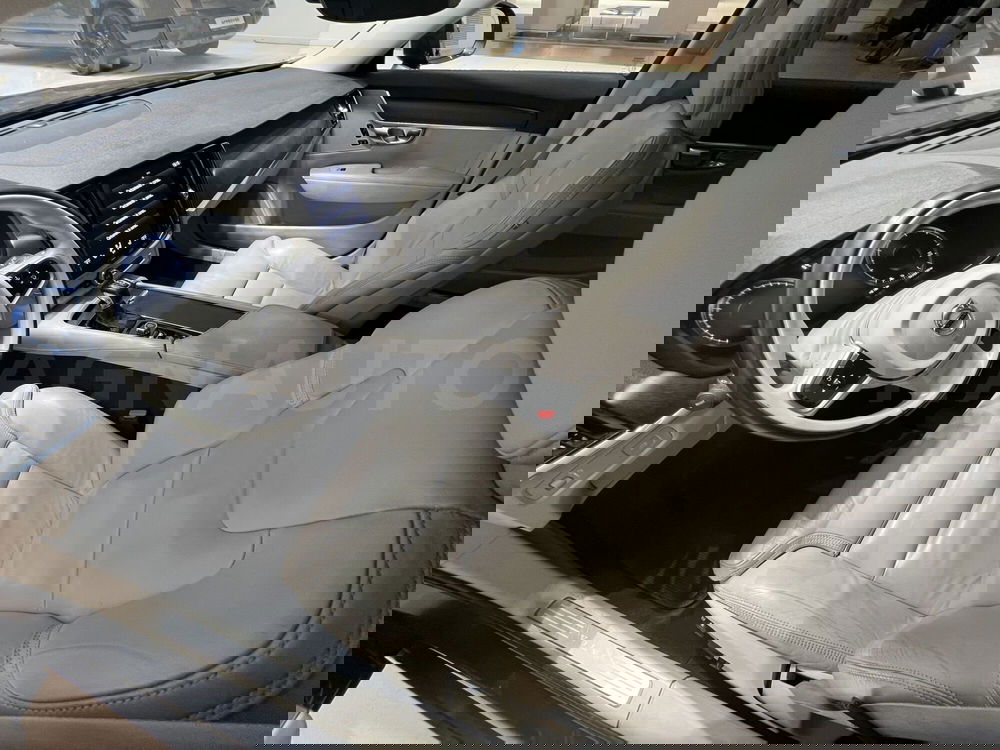 Volvo V90 Cross Country usata a Forlì-Cesena (14)