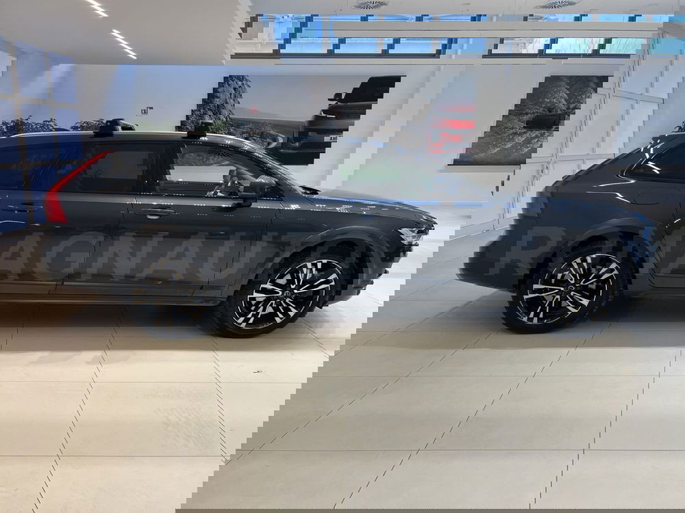 Volvo V90 Cross Country usata a Forlì-Cesena (4)