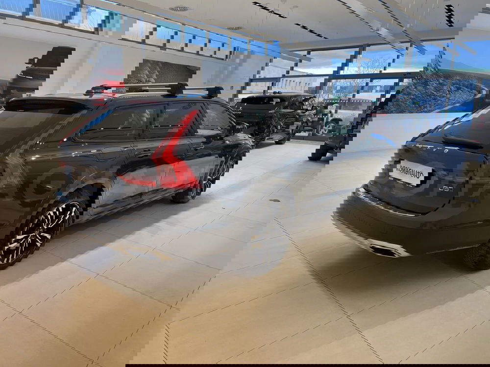 Volvo V90 Cross Country usata a Forlì-Cesena (5)