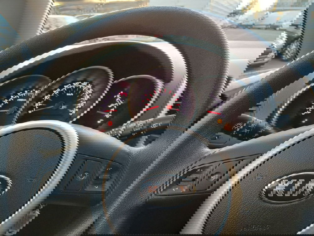 Kia Venga usata a Modena (13)