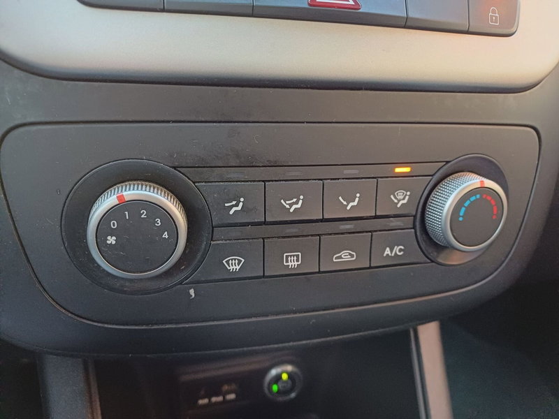 Kia Venga usata a Modena (15)