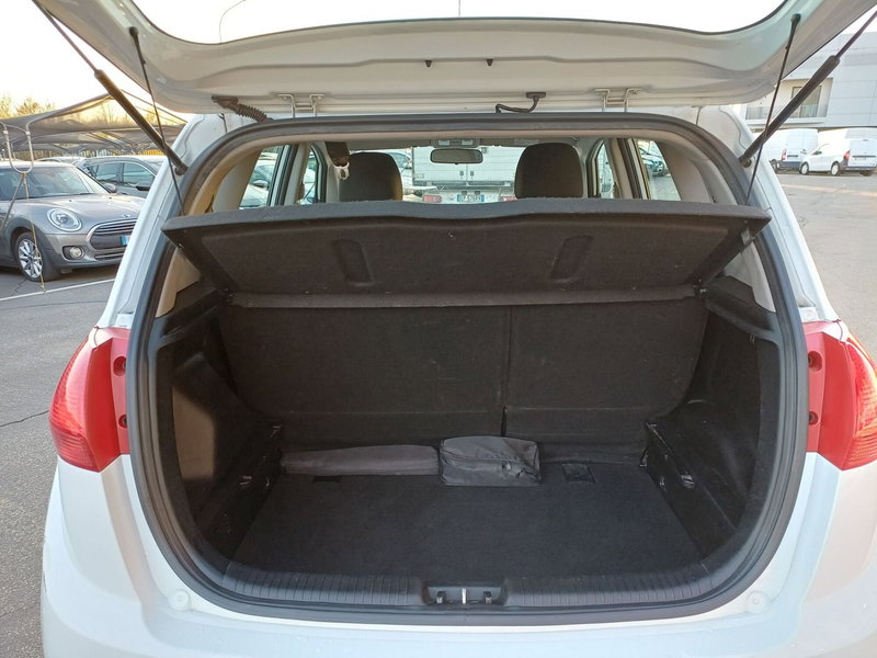 Kia Venga usata a Modena (7)